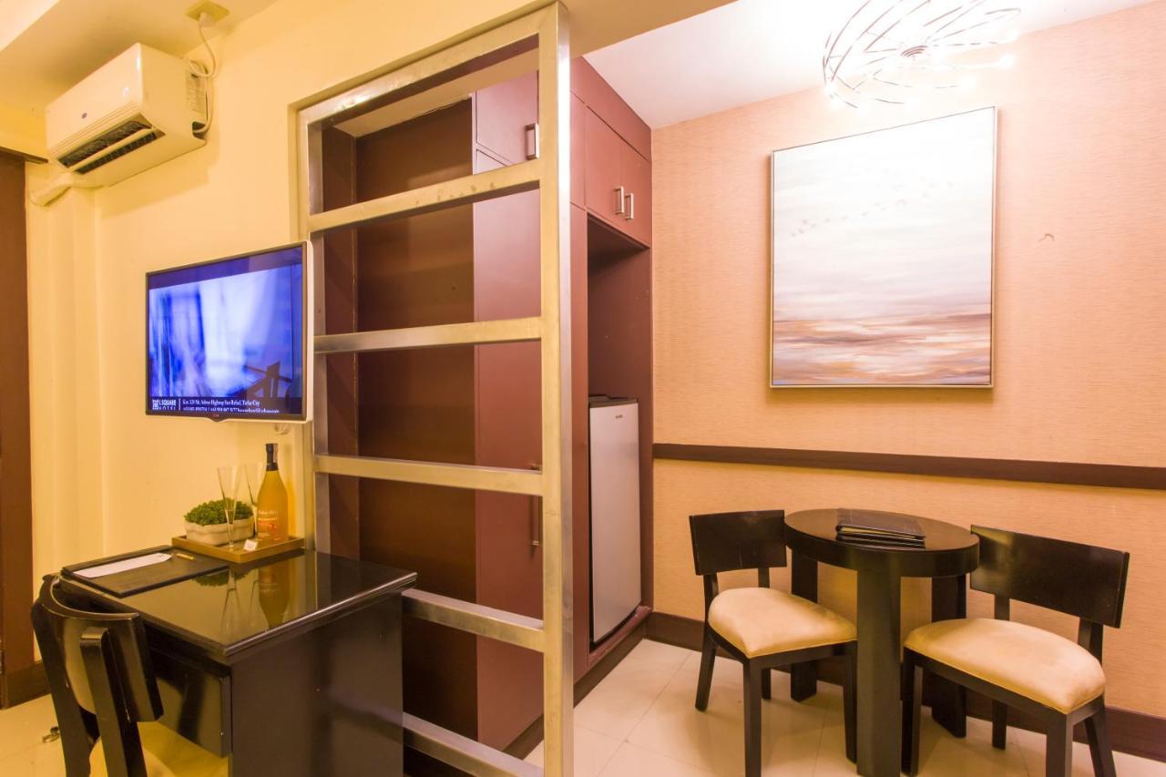 L Square Hotel Tarlac Kültér fotó