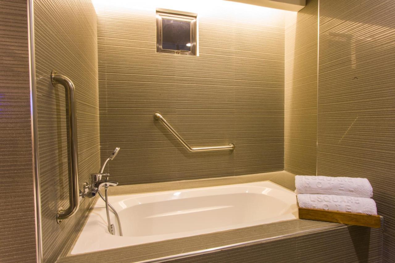 L Square Hotel Tarlac Kültér fotó